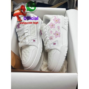 WhatsApp oficial de qiqiyg.com e tangma2088.com:+8619859551206 Fornecedor legítimo da China para vestuário e acessórios por grosso QIQI064
