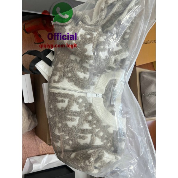 WhatsApp oficial de qiqiyg.com e tangma2088.com:+8619859551206 Fornecedor legítimo da China para vestuário e acessórios por grosso QIQI112