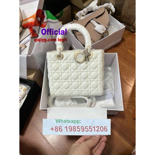 WhatsApp oficial de qiqiyg.com e tangma2088.com:+8619859551206 Fornecedor legítimo da China para vestuário e acessórios por grosso QIQI198