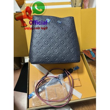 WhatsApp oficial de qiqiyg.com e tangma2088.com:+8619859551206 Fornecedor legítimo da China para vestuário e acessórios por grosso QIQI242