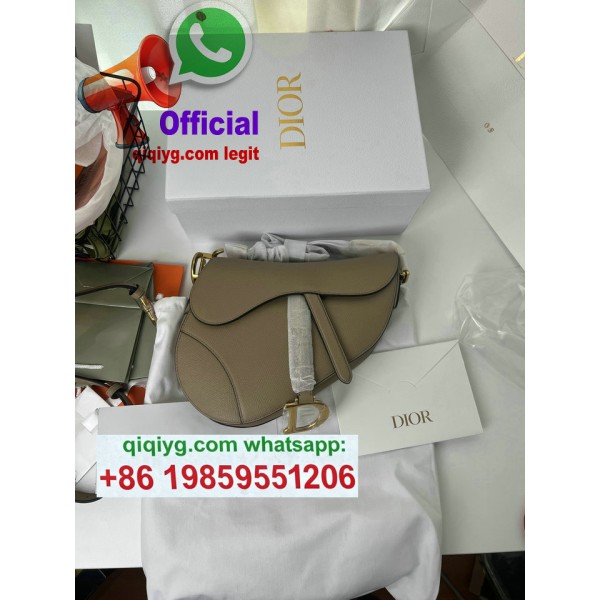 WhatsApp oficial de qiqiyg.com e tangma2088.com:+8619859551206 Fornecedor legítimo da China para vestuário e acessórios por grosso QIQI392