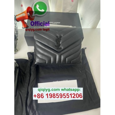 WhatsApp oficial de qiqiyg.com e tangma2088.com:+8619859551206 Fornecedor legítimo da China para vestuário e acessórios por grosso QIQI394